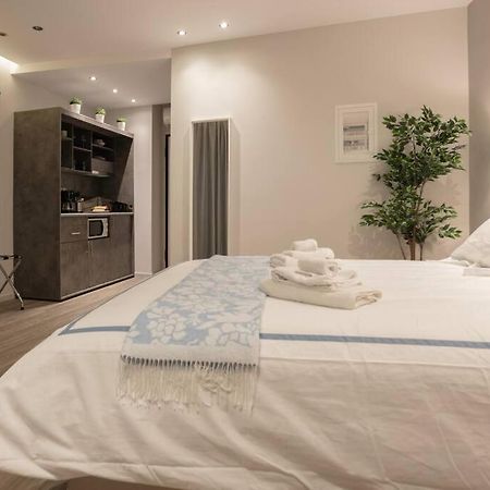 A11 Pristine & Comfy Studio Near Plaka & Parthenon アテネ エクステリア 写真