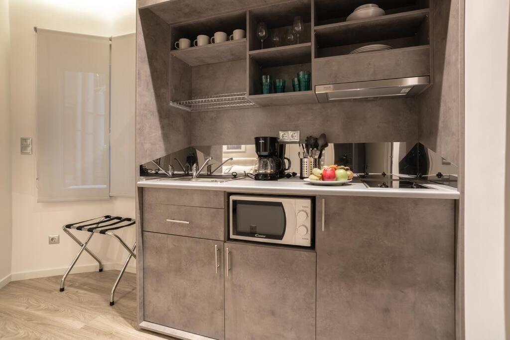 A11 Pristine & Comfy Studio Near Plaka & Parthenon アテネ エクステリア 写真